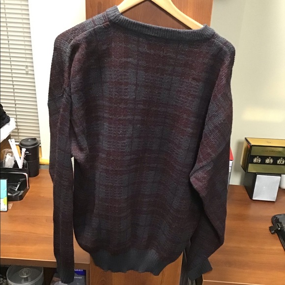 Trading Company Men’s Sweater - Picture 6 of 6